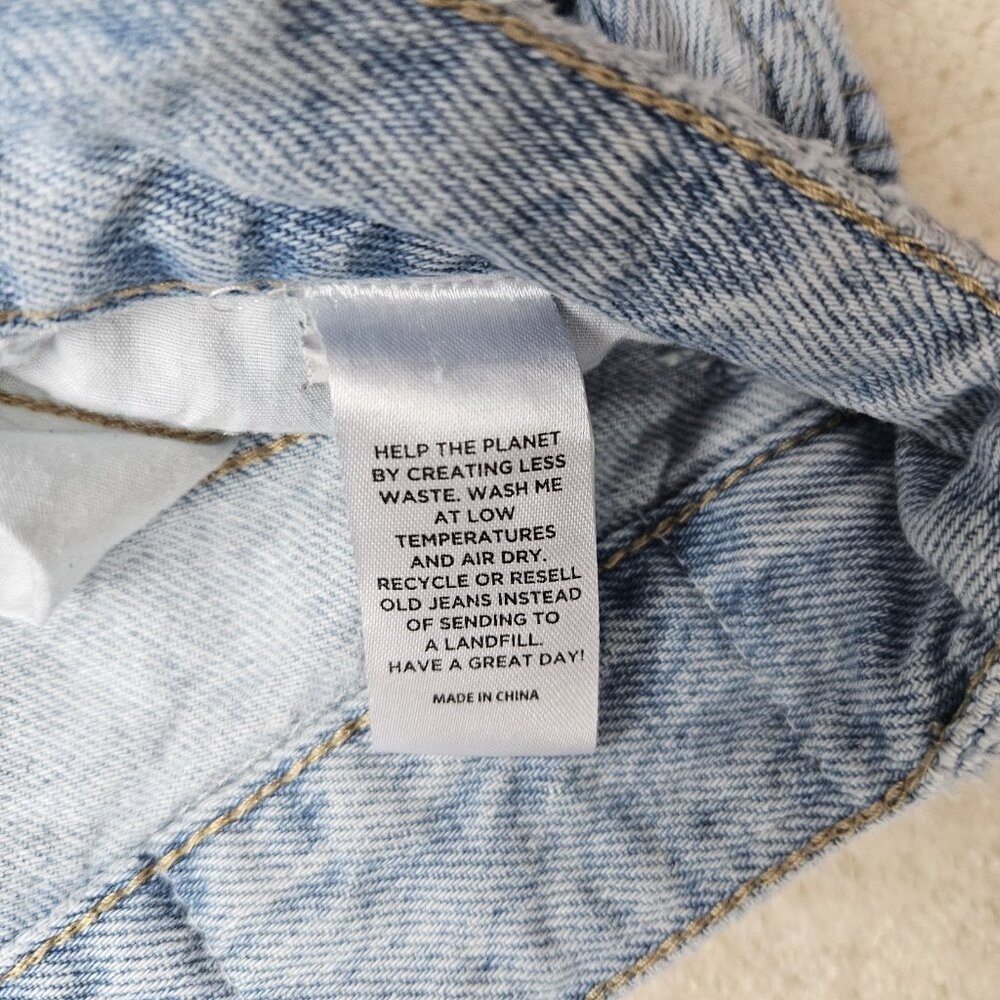Pacsun Casey Low Rise Baggy WideLeg Distressed Denim Jeans, Womens Size 26 - Picture 9 of 9